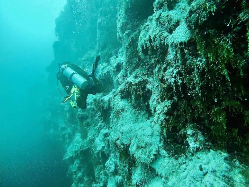 Blue Hole Dive Wall