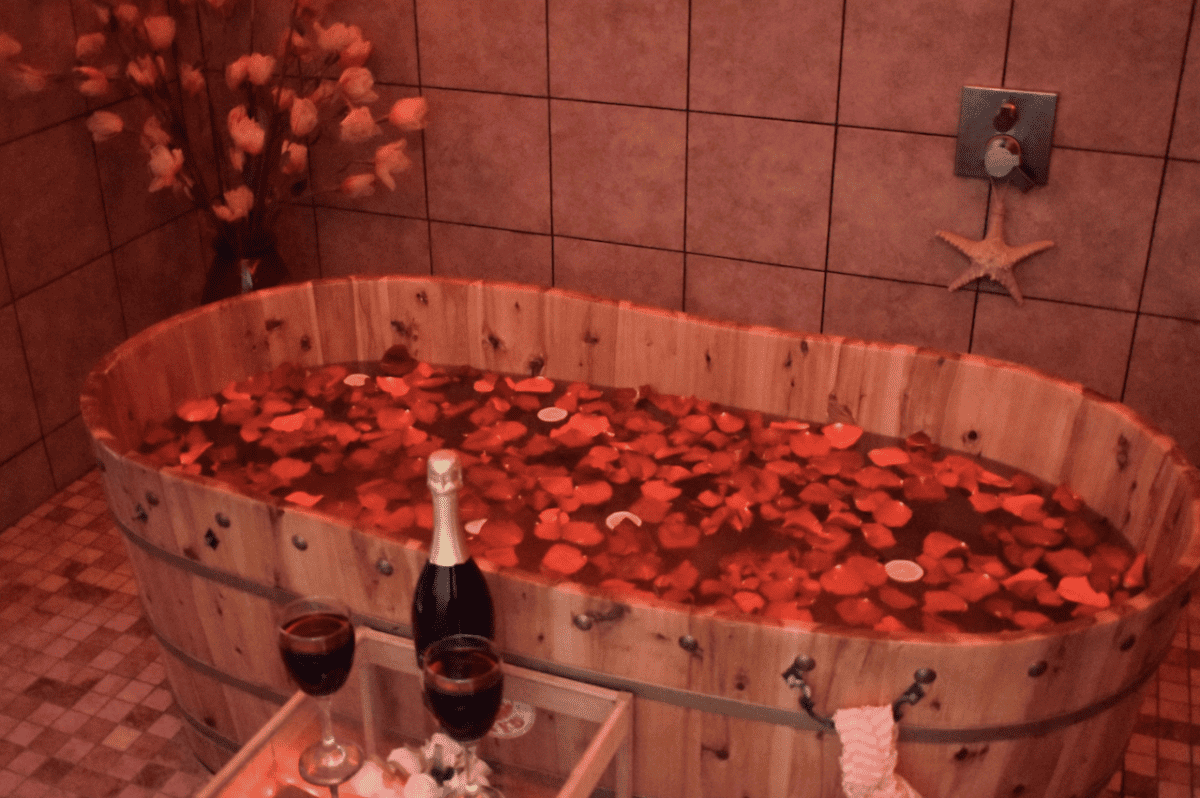 15 Best Spas for Couples in NYC (Massages, Treatments, & More)