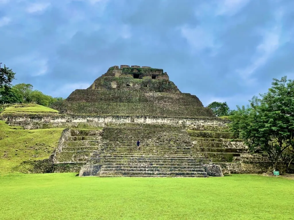 Xunantunich El Castillo