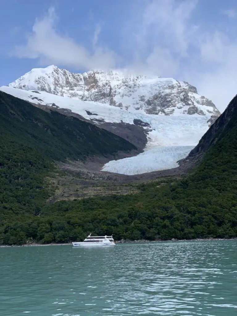 El Calafate Boat Riding